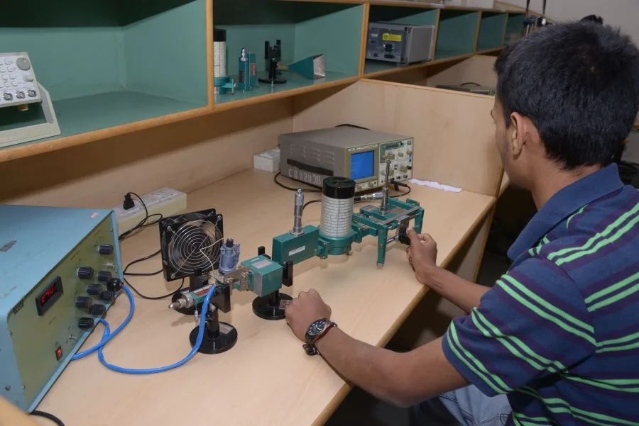 Microwave and Antenna Engineering lab.
